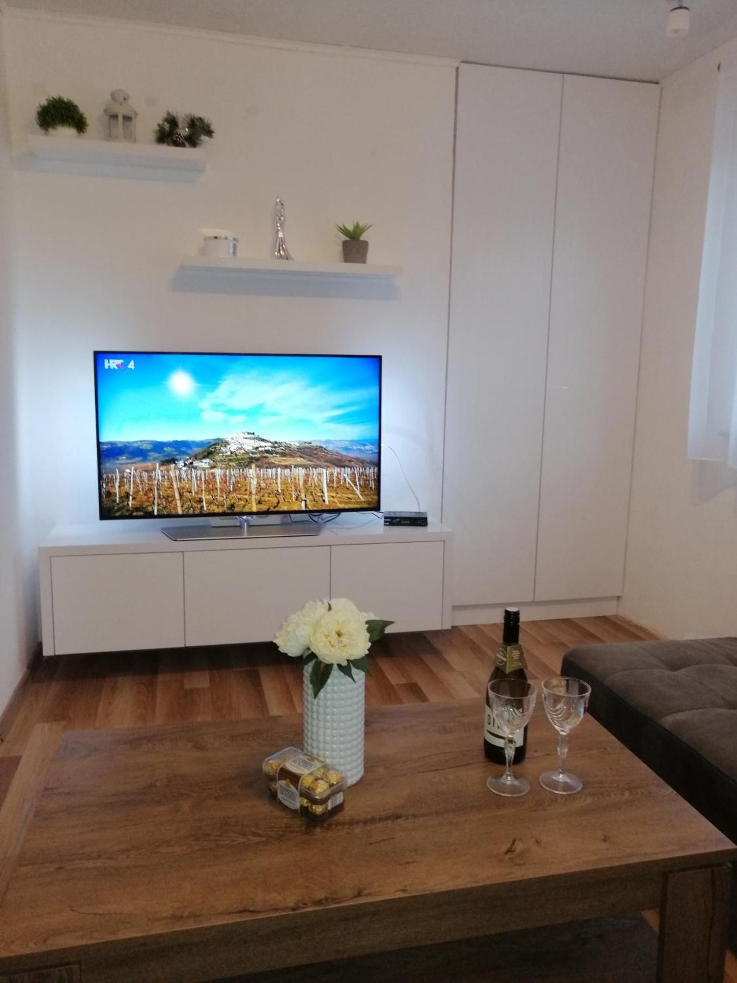 Apartments Paola Trogir Rum bild